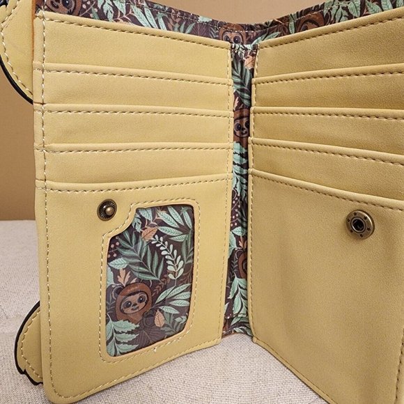 Loungefly Star Wars Wicket W. Warrick Ewok Cosplay Wallet NEW - Picture 9 of 12